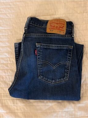 Levi's 513 Dark Blue Slim Straight Jeans with Signature Patch